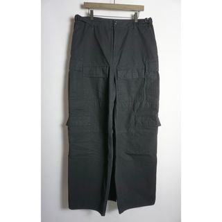 BALENCIAGA - 美品 BALENCIAGA エプロン カーゴ パンツ スカート BALENCIAGA - 美品 BALENCIAGA エプロン カーゴ パンツ スカート