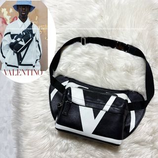 VALENTINO - 本物 カタログ掲載 ヴァレンティノ ジャイアント V VALENTINO - 本物 カタログ掲載 ヴァレンティノ ジャイアント V