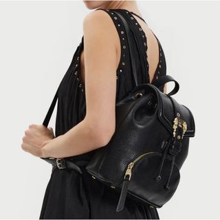 VERSACE(リュック/バックパック)のフリマアイテム一覧 VERSACE(リュック/バックパック)のフリマアイテム一覧