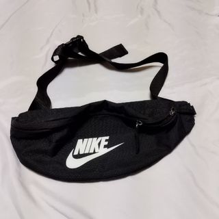 NIKE(ボディーバッグ)のフリマアイテム一覧 NIKE(ボディーバッグ)のフリマアイテム一覧