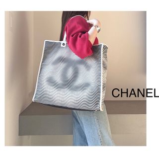 CHANEL - シャネル CHANEL 2024新作 激レア ハートサングラス の CHANEL - シャネル CHANEL 2024新作 激レア ハートサングラス の