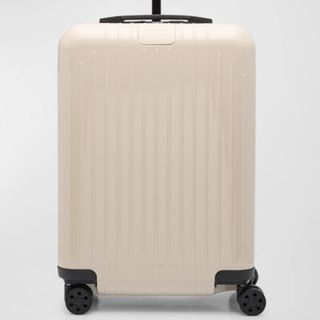 RIMOWA(ベージュ系)のフリマアイテム一覧 RIMOWA(ベージュ系)のフリマアイテム一覧