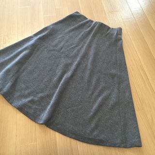 ザラ(ZARA)のzara ひざ丈スカート(ひざ丈スカート)