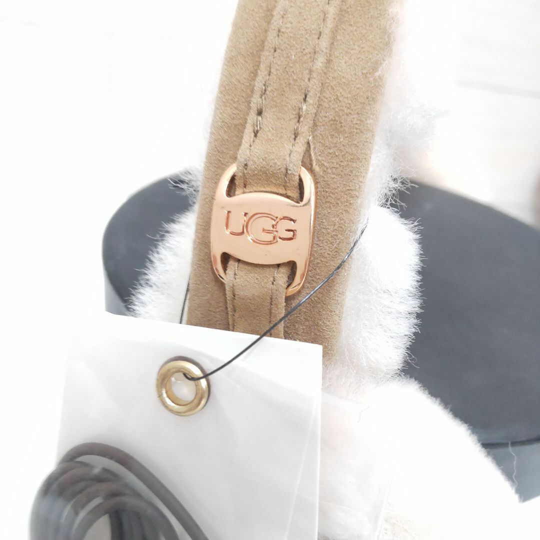 UGG - 未使用 UGG アグ 耳あて 17399 ヘッドフォン IJ104の通販 UGG - 未使用 UGG アグ 耳あて 17399 ヘッドフォン IJ104の通販