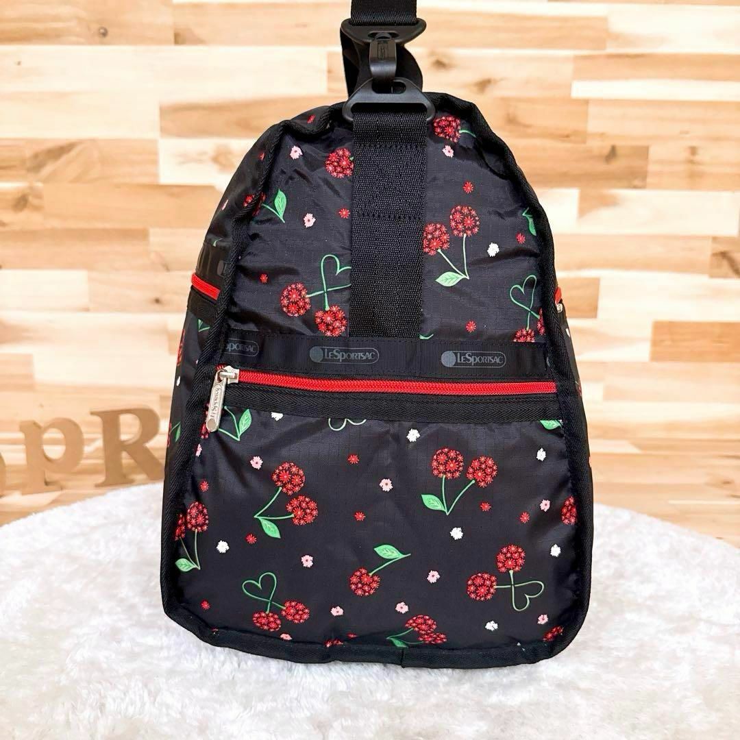 LeSportsac - 希少/完売品【レスポートサック】花柄 さくらんぼ LeSportsac - 希少/完売品【レスポートサック】花柄 さくらんぼ