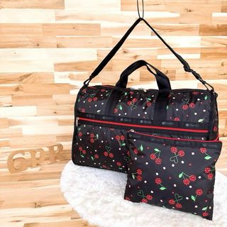 LeSportsac - 希少/完売品【レスポートサック】花柄 さくらんぼ LeSportsac - 希少/完売品【レスポートサック】花柄 さくらんぼ