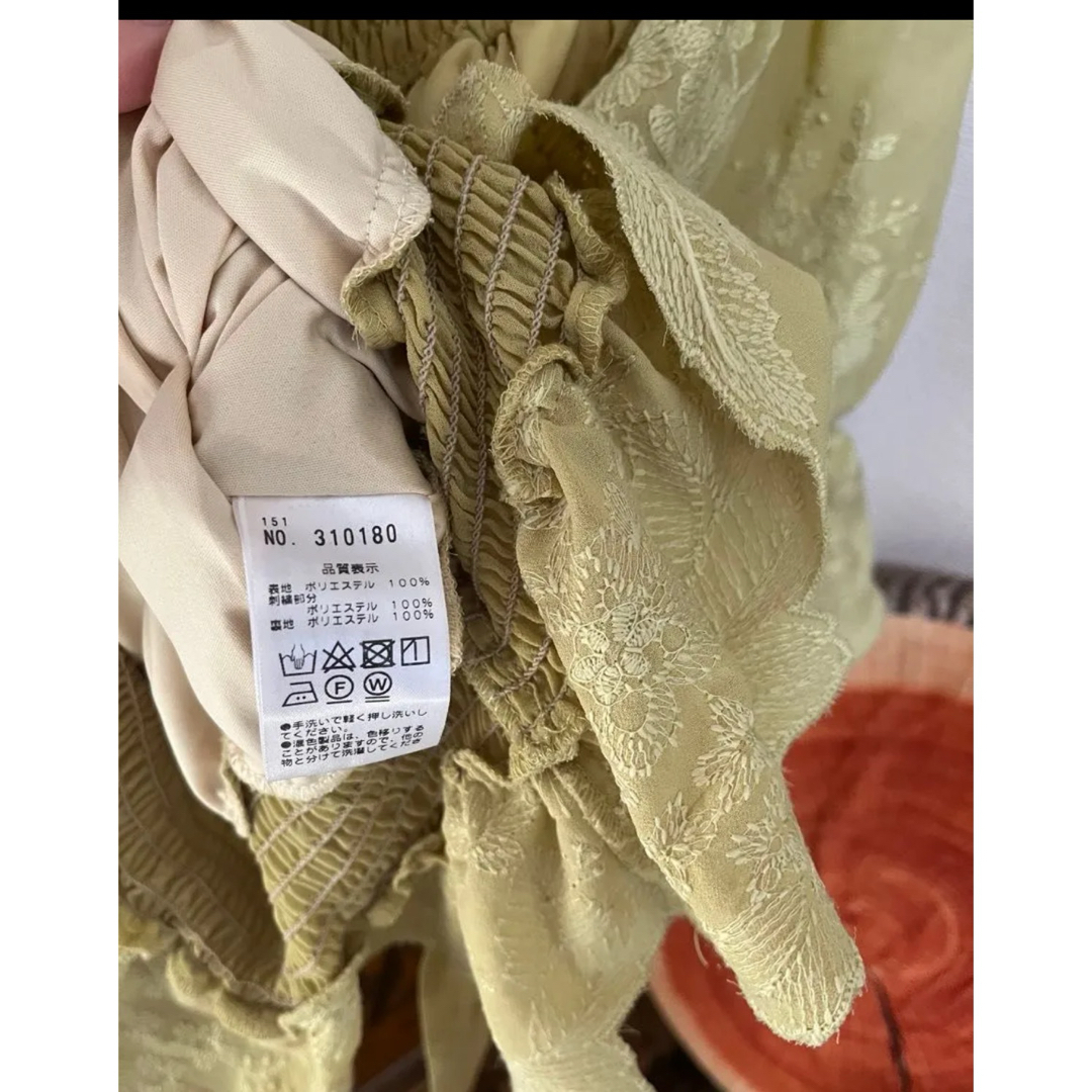 one after another NICE CLAUP(ワンアフターアナザーナイスクラップ)の大人気完売品！NICE CLAP 2way 春夏　レディース　カットソー　黄色 レディースのトップス(カットソー(長袖/七分))の商品写真