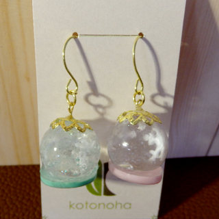 ◆レジン◆スノードームピアス　１Set(ピアス)
