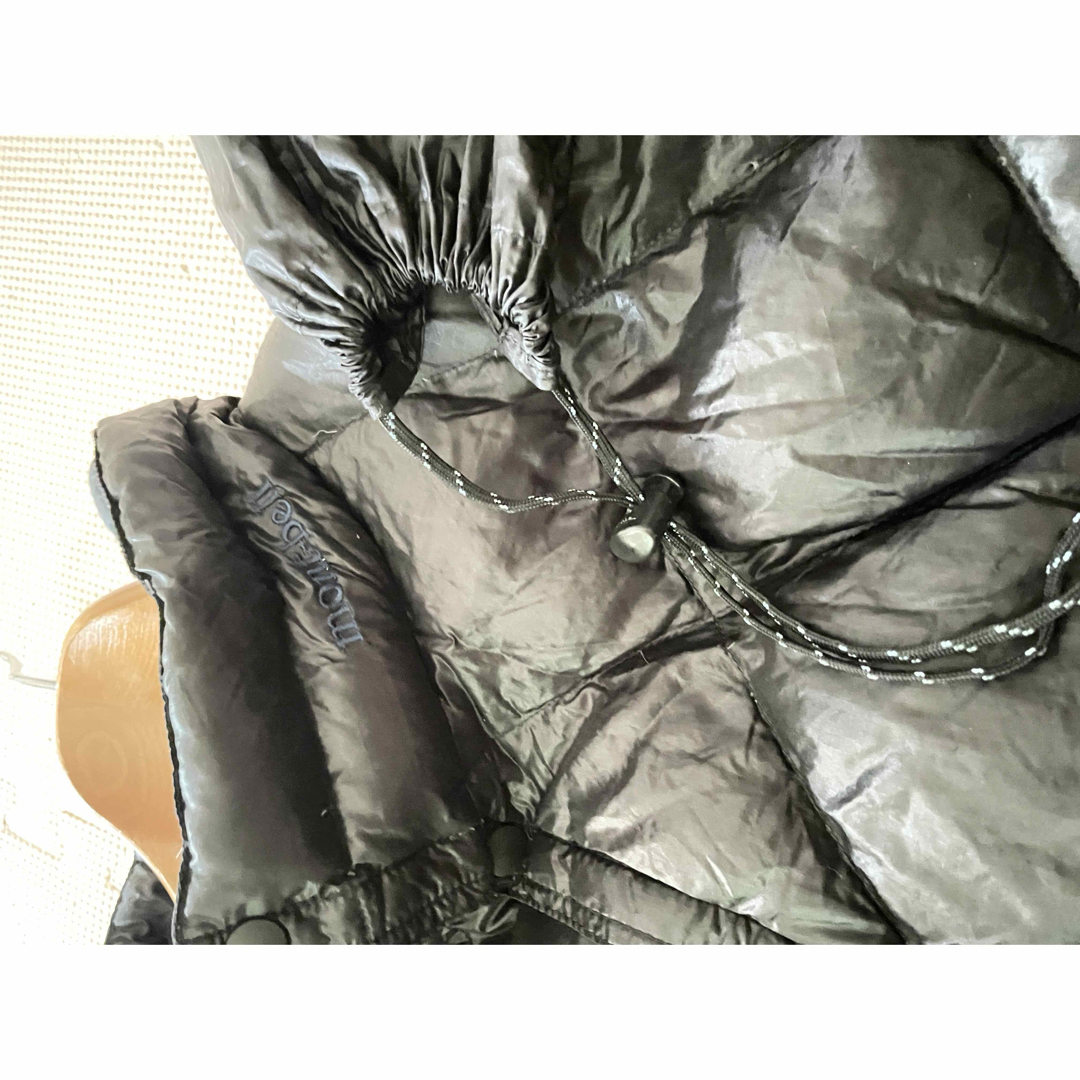 mont bell(モンベル)のL モンベル　ダウンジャケット　ブラック　収納バッグ　軽量　防寒　アウトドア メンズのジャケット/アウター(ダウンジャケット)の商品写真