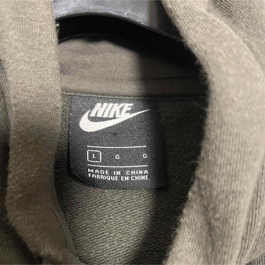 NIKE - NIKE パーカー カーキ グリーン ホワイト スウェット NIKE - NIKE パーカー カーキ グリーン ホワイト スウェット