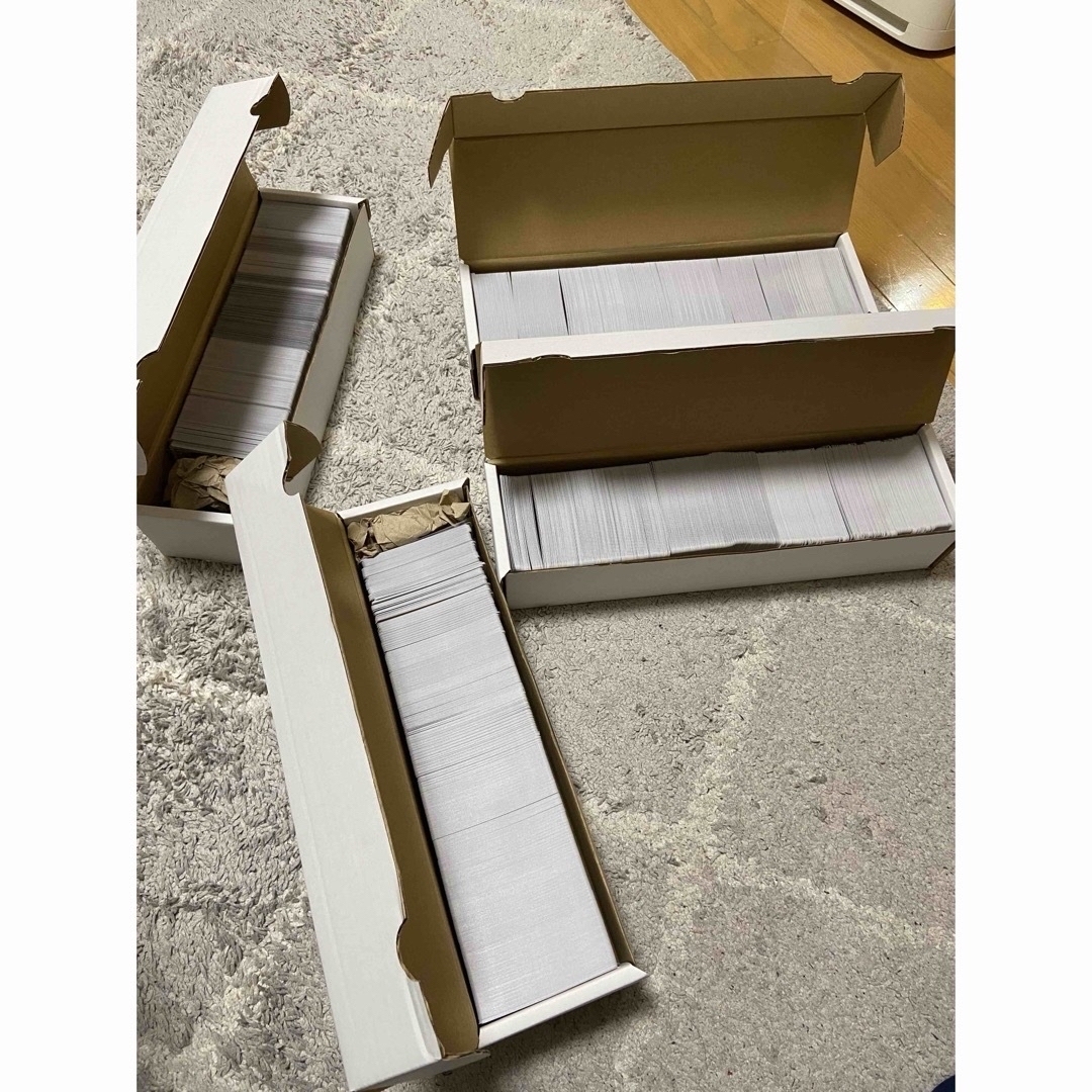 ONE PIECE - ワンピースカードまとめ売り (R, UC, C, L) 27 BOx ONE PIECE - ワンピースカードまとめ売り (R, UC, C, L) 27 BOx
