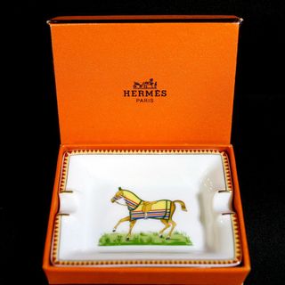 HERMES(灰皿)のフリマアイテム一覧 HERMES(灰皿)のフリマアイテム一覧