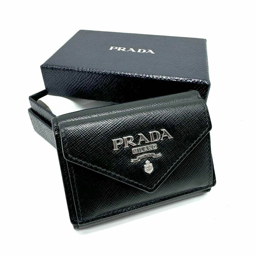 極美✨PRADA プラダ 三つ折り財布 サフィアーノレザー 金ロゴ 極美✨PRADA プラダ 三つ折り財布 サフィアーノレザー 金ロゴ
