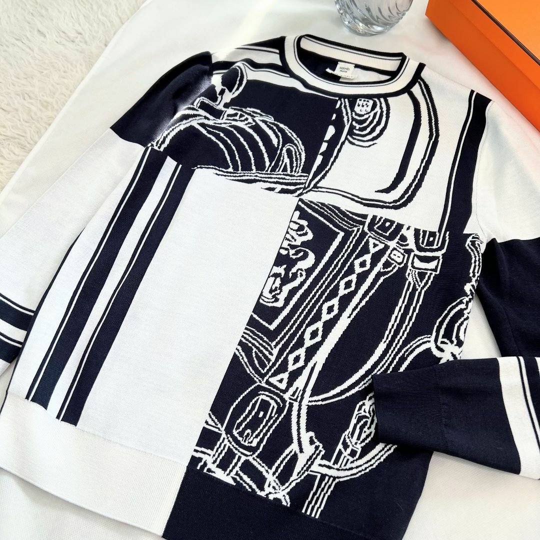 HERMES - ☆HERMES☆新品タグ付☆2024☆無秩序☆シルク☆ニット HERMES - ☆HERMES☆新品タグ付☆2024☆無秩序☆シルク☆ニット