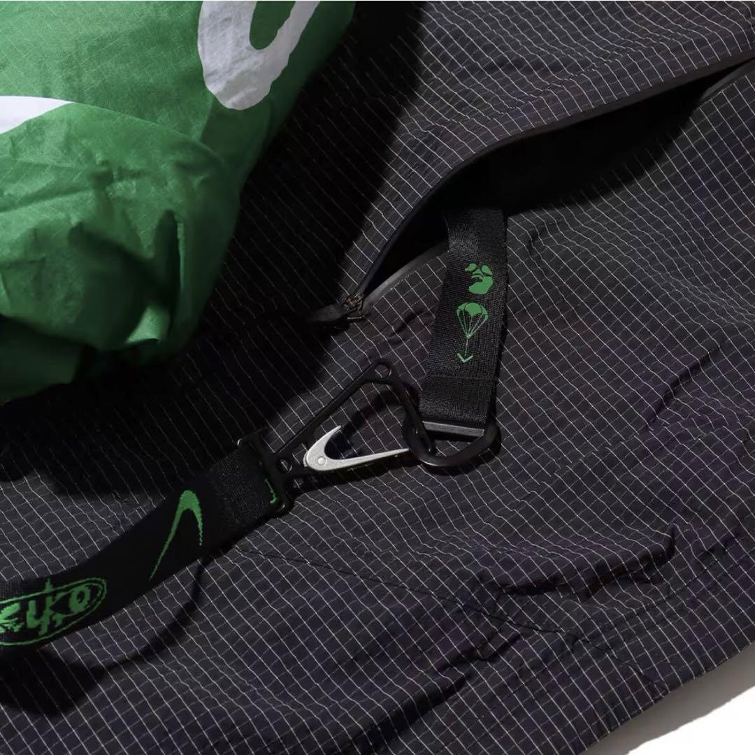 NIKE - 新品 ナイキ x オフホワイト メンズ アノラック ブラック NIKE - 新品 ナイキ x オフホワイト メンズ アノラック ブラック