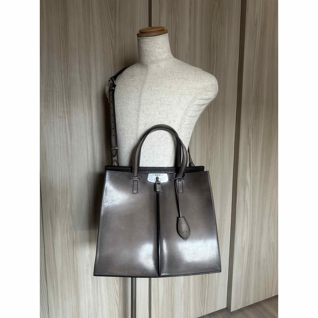 BERLUTI - 定価80万 ベルルッティ ルッティ38 レザー バッグ BERLUTI - 定価80万 ベルルッティ ルッティ38 レザー バッグ