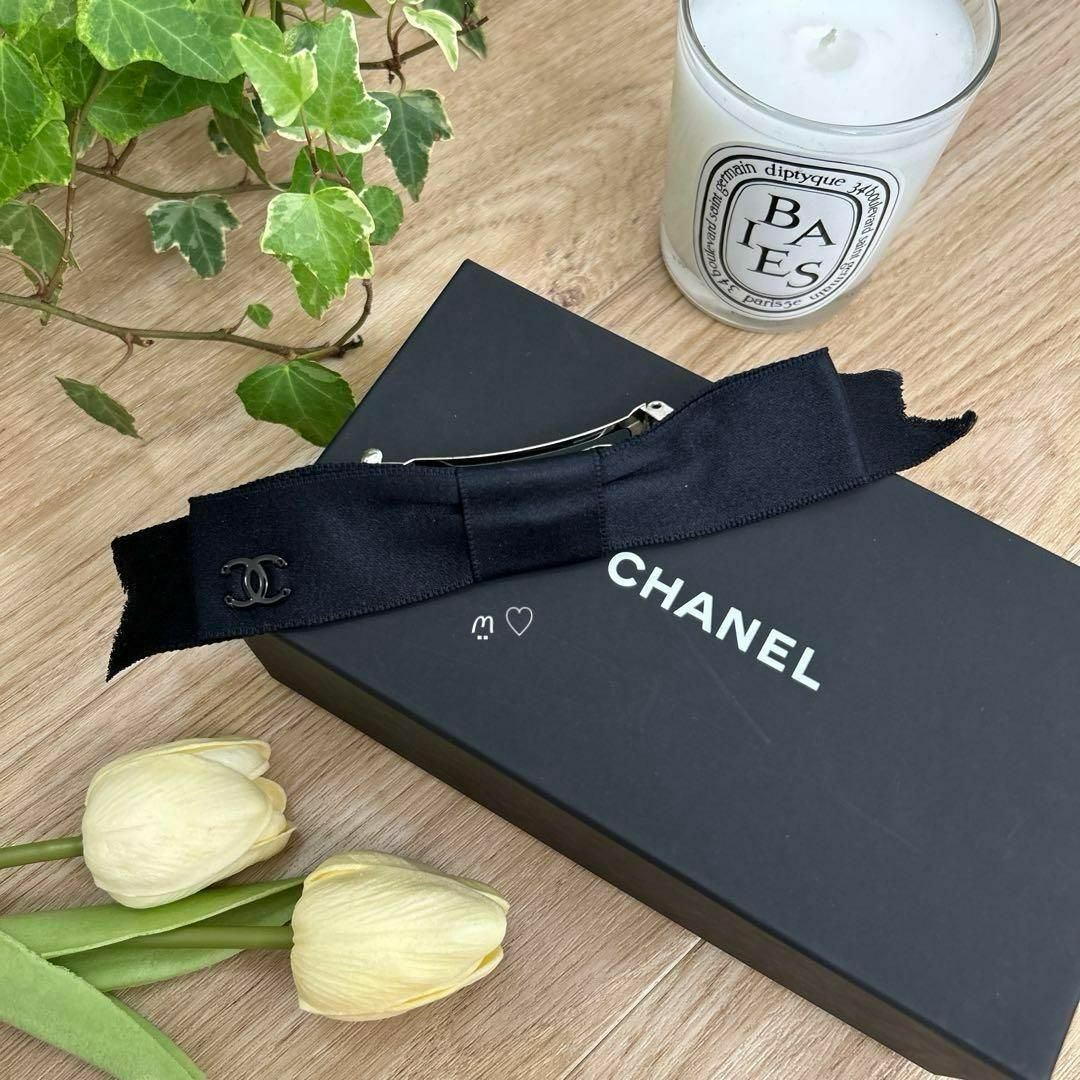 CHANEL シャネル ココマークリボンボウバレッタ オールブラック CHANEL シャネル ココマークリボンボウバレッタ オールブラック