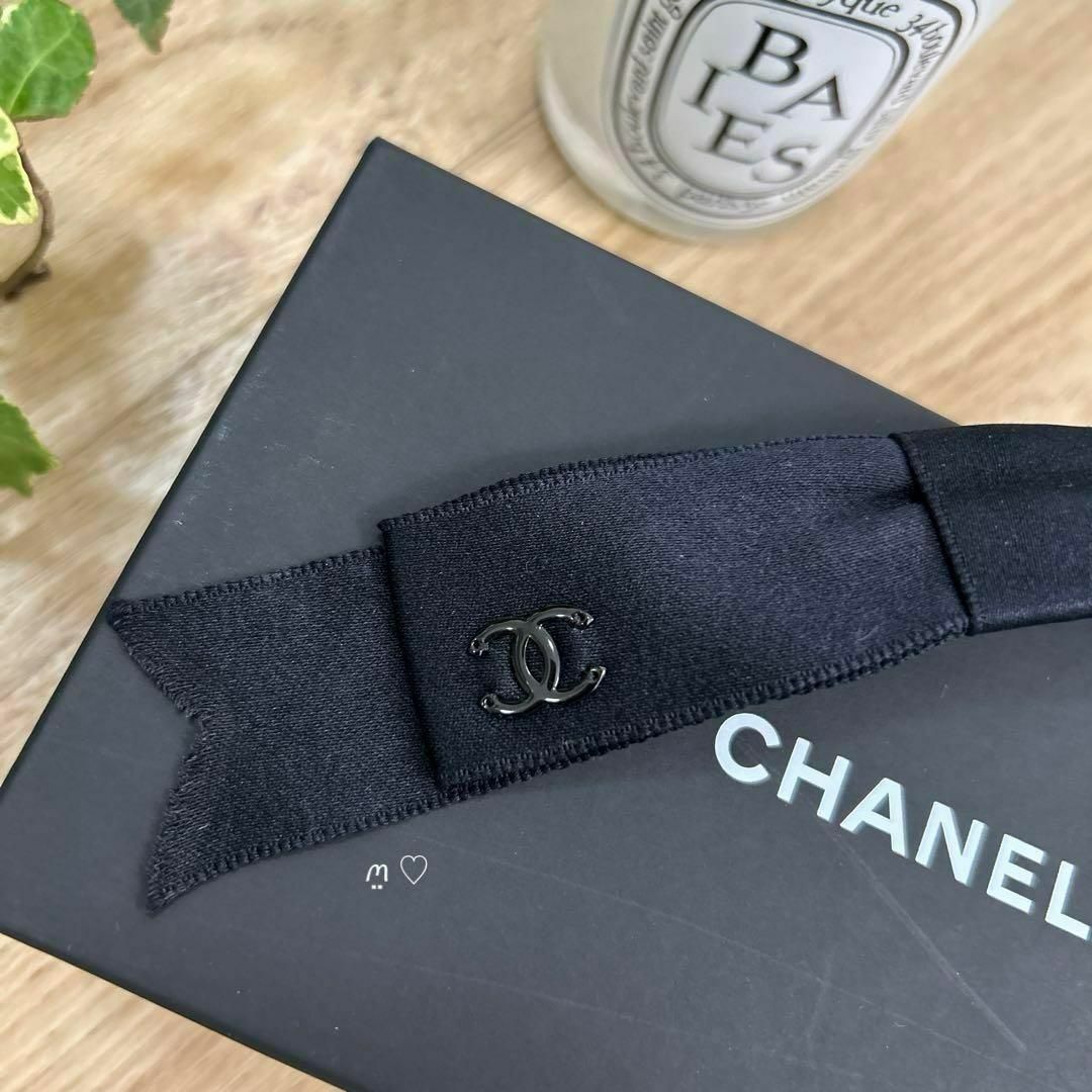 CHANEL シャネル ココマークリボンボウバレッタ オールブラック CHANEL シャネル ココマークリボンボウバレッタ オールブラック