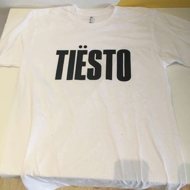 American Apparel(アメリカンアパレル)のMiami 限定Tiesto公式ショップ限定TシャツUMF 白メンズM メンズのトップス(Tシャツ/カットソー(半袖/袖なし))の商品写真