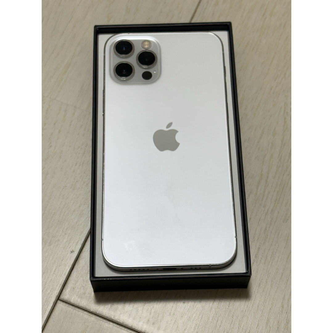 iPhone 12 Pro シルバー128GB 本体 SIMフリー iPhone 12 Pro シルバー128GB 本体 SIMフリー