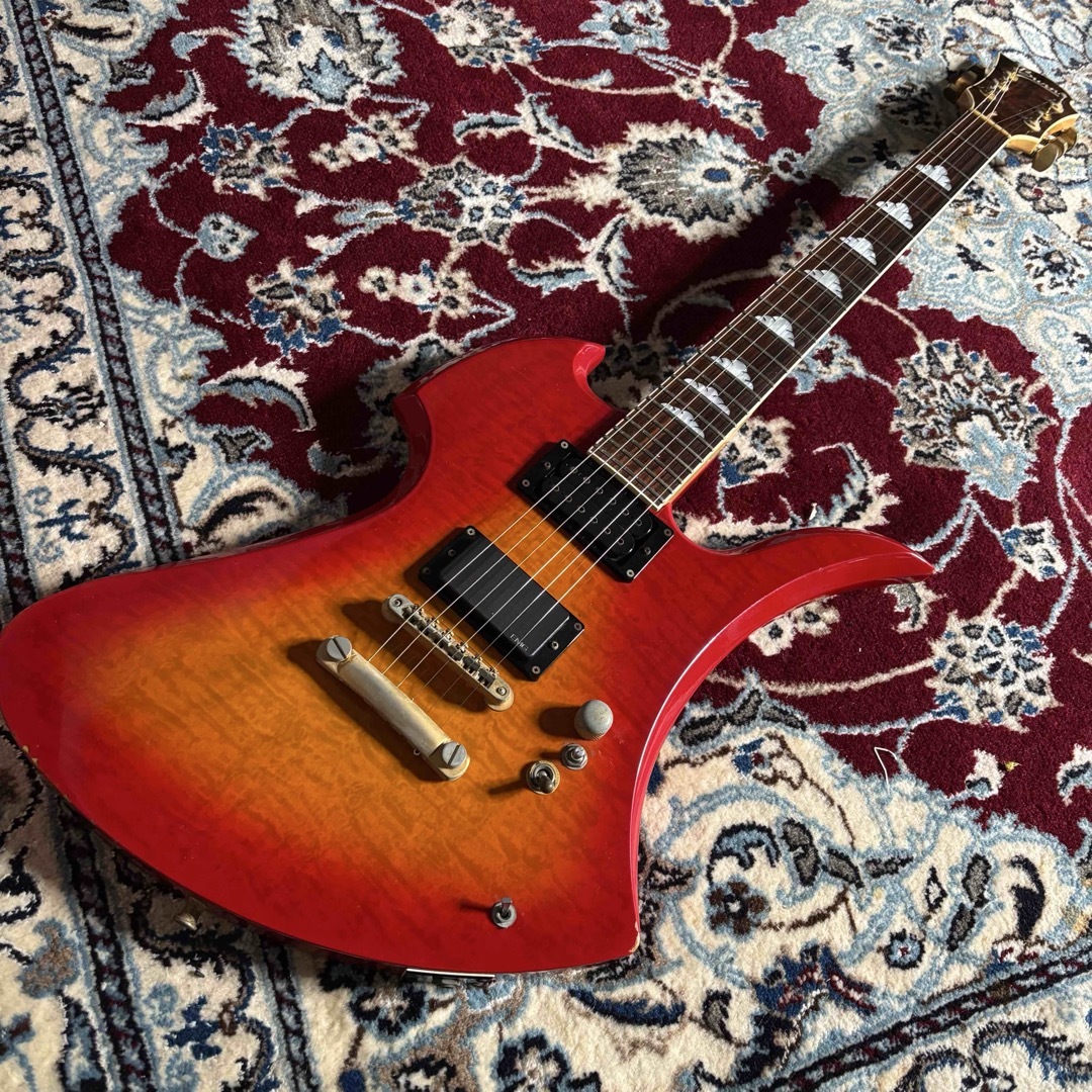 Burny - 逸品 Burny MG-85X HIDE モッキンバード EMG Burny - 逸品 Burny MG-85X HIDE モッキンバード EMG