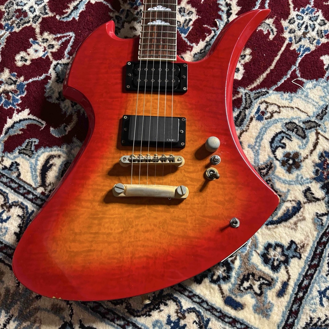 Burny - 逸品 Burny MG-85X HIDE モッキンバード EMG Burny - 逸品 Burny MG-85X HIDE モッキンバード EMG