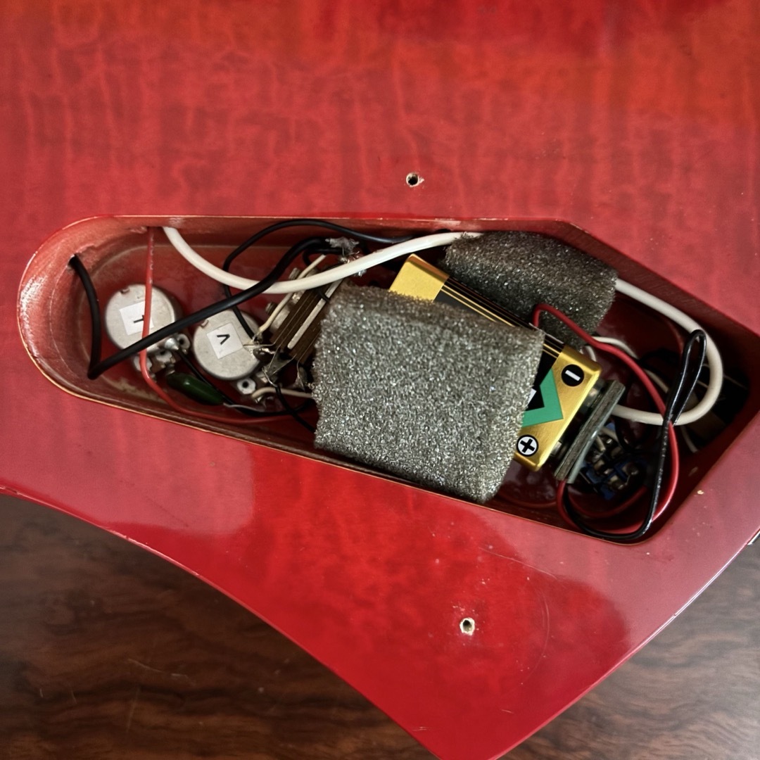 Burny - 逸品 Burny MG-85X HIDE モッキンバード EMG Burny - 逸品 Burny MG-85X HIDE モッキンバード EMG
