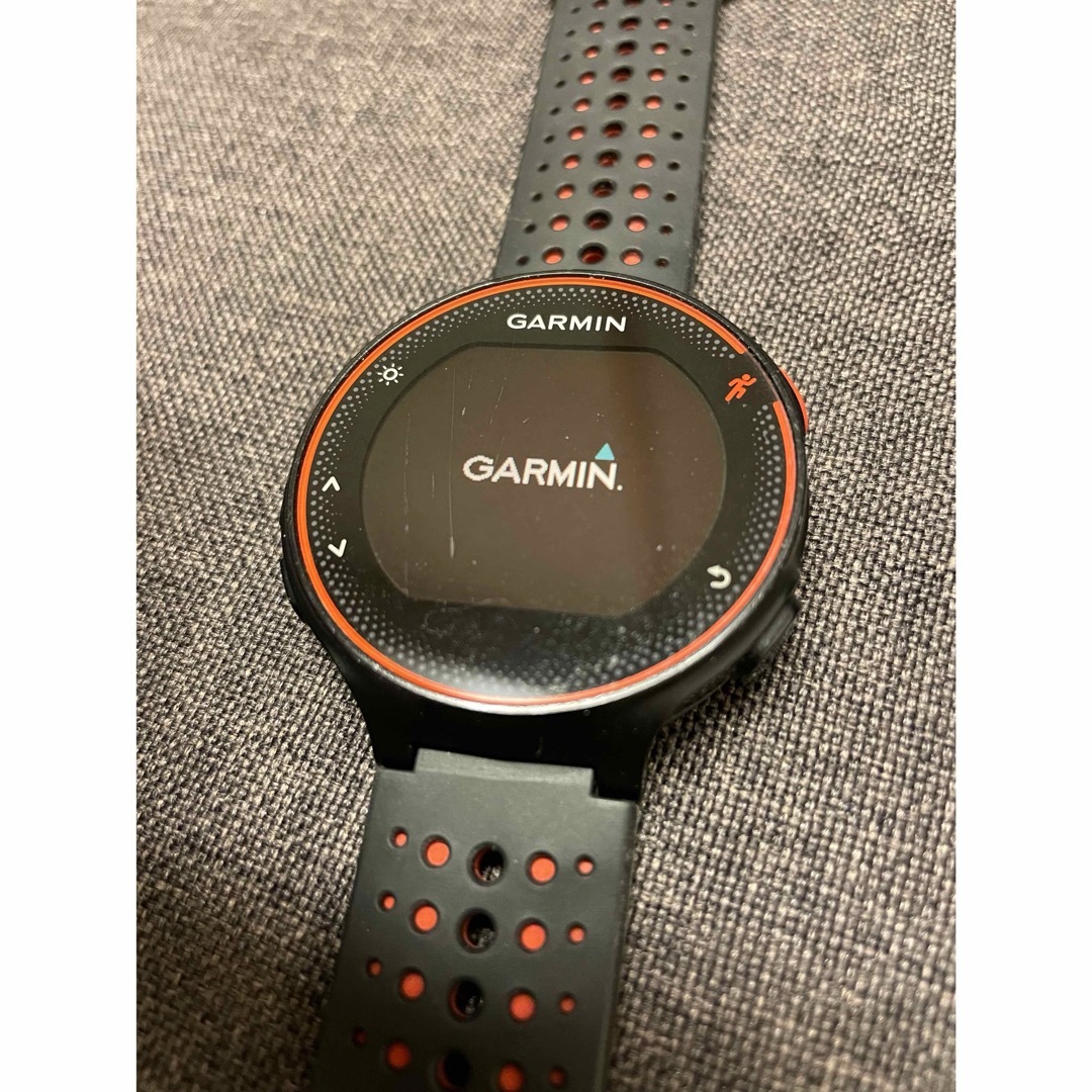 ガーミン GARMIN ForeAthlete 235J レッド ガーミン GARMIN ForeAthlete 235J レッド