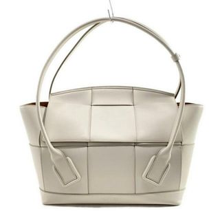 BOTTEGA VENETA(ショルダーバッグ ・ ホワイト/白色系)の BOTTEGA VENETA(ショルダーバッグ ・ ホワイト/白色系)の