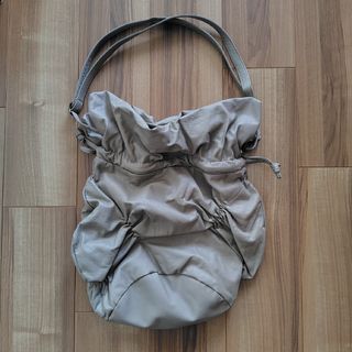 Yohji Yamamoto(ショルダーバッグ)のフリマアイテム一覧 Yohji Yamamoto(ショルダーバッグ)のフリマアイテム一覧