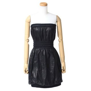 FENDI(ひざ丈ワンピース ・ ブラック/黒色系)のフリマアイテム一覧 FENDI(ひざ丈ワンピース ・ ブラック/黒色系)のフリマアイテム一覧
