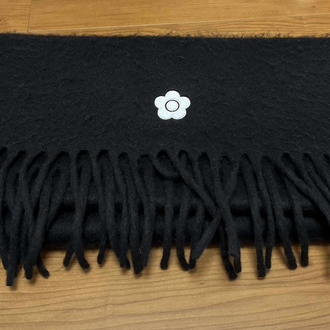 MARY QUANT - マリークワント デイジー刺繍 ストール マフラー MARY QUANT - マリークワント デイジー刺繍 ストール マフラー