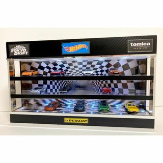USB電源・1/64展示30台可・CA&CH・W40ディスプレーBOX/ジオラマ(ミニカー)