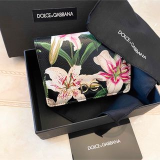 DOLCE&GABBANA(財布)のフリマアイテム一覧 DOLCE&GABBANA(財布)のフリマアイテム一覧