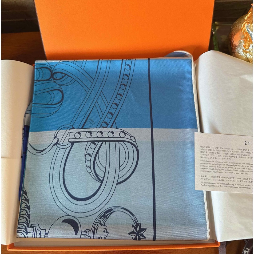 HERMES - 新品 エルメス2025春夏 カレ ダブルフェイス90 HERMES - 新品 エルメス2025春夏 カレ ダブルフェイス90