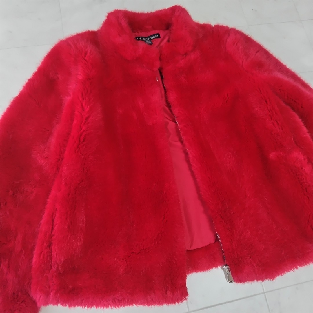 ZARA - 美品【ZARA】赤 ファーコート S ショート アウター 毛皮 ZARA - 美品【ZARA】赤 ファーコート S ショート アウター 毛皮
