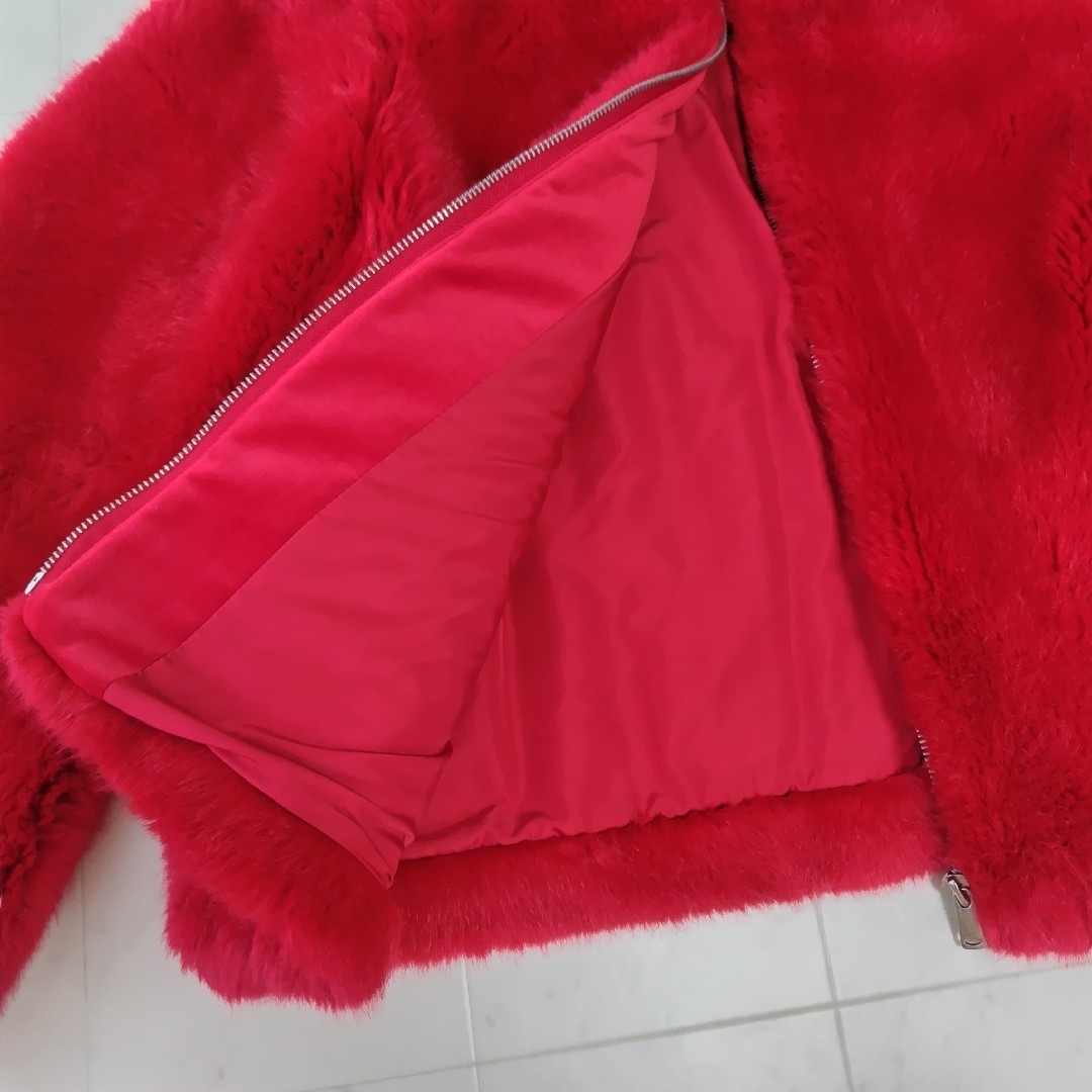 ZARA - 美品【ZARA】赤 ファーコート S ショート アウター 毛皮 ZARA - 美品【ZARA】赤 ファーコート S ショート アウター 毛皮