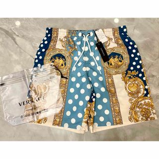 VERSACE(水着/浴衣)のフリマアイテム一覧 VERSACE(水着/浴衣)のフリマアイテム一覧