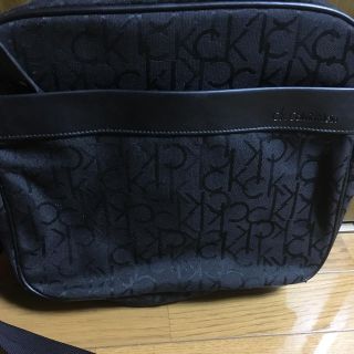 カルバンクライン(Calvin Klein)のCalvin Klein　ショルダーバッグ(ショルダーバッグ)