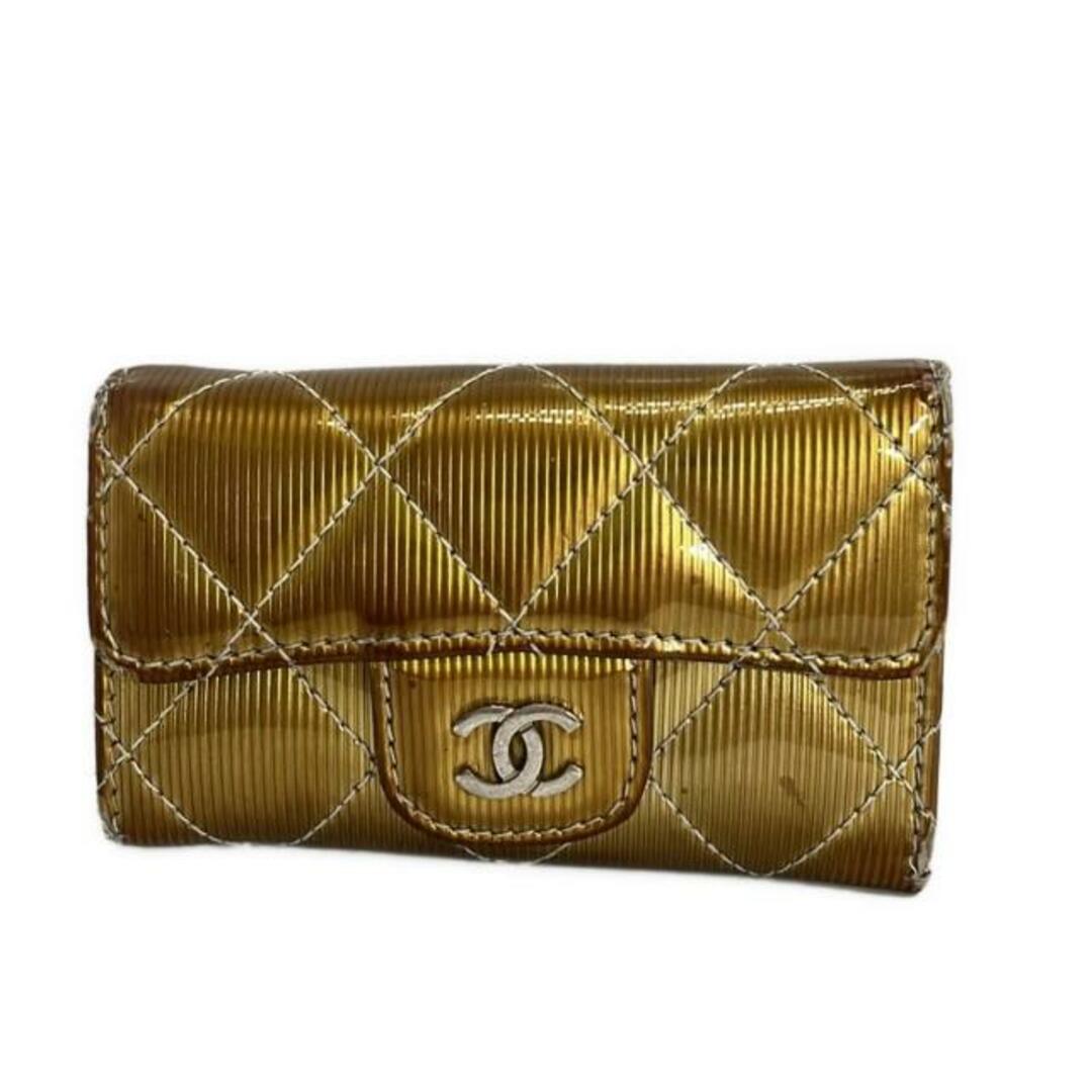 CHANEL(シャネル) キーケース エナメル ゴールド レザー CHANEL(シャネル) キーケース エナメル ゴールド レザー