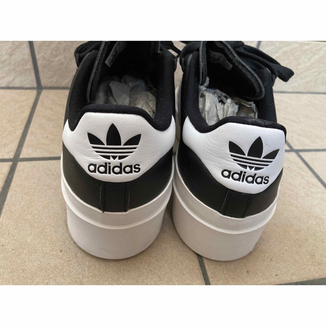 adidas - 美品adidasアディダススニーカー スーパースターボネガ adidas - 美品adidasアディダススニーカー スーパースターボネガ