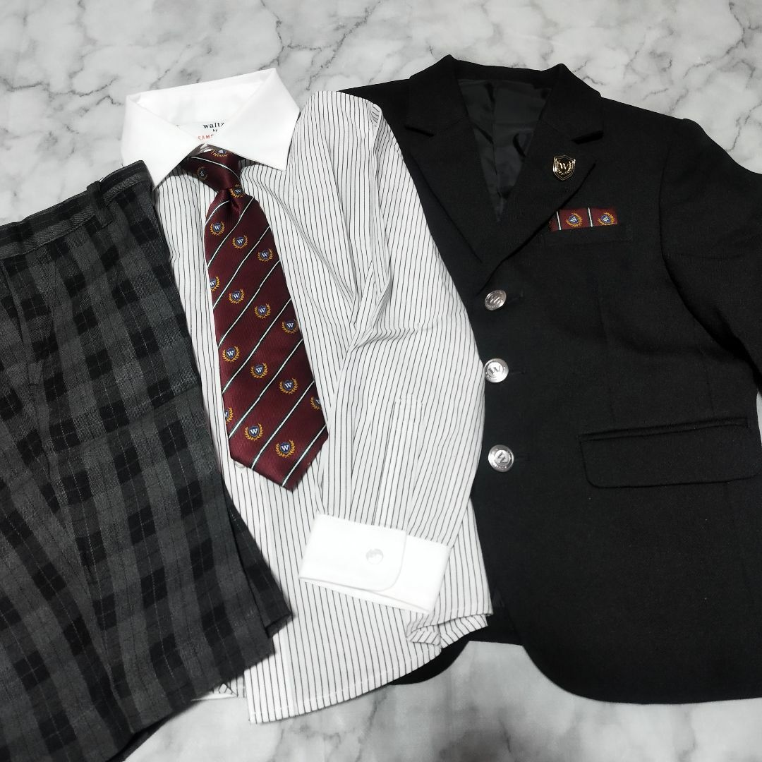 こどもビームス - 超美品 110 男の子 ビームス ブラックフォーマルスーツ 卒園式 入学式スーツの通販 by とまとパパ's shop|コドモ ビームスならラクマ こどもビームス - 超美品 110 男の子 ビームス ブラックフォーマルスーツ 卒園式 入学式スーツの通販 by とまとパパ's shop|コドモ ビームスならラクマ