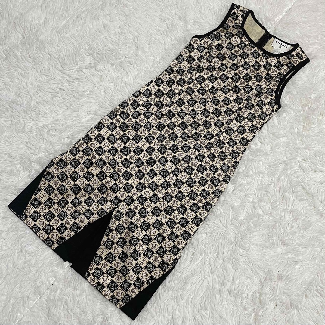 CHANEL - 【即完売モデル】CHANEL シャネル ココマーク CHANEL - 【即完売モデル】CHANEL シャネル ココマーク