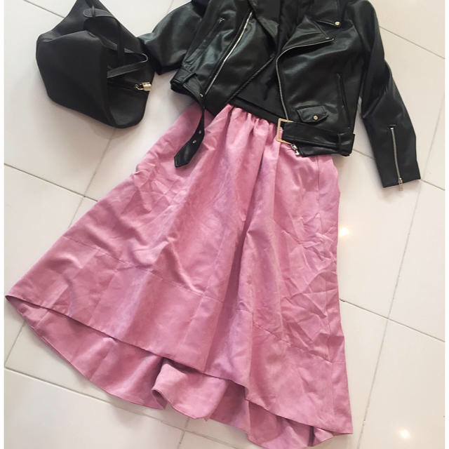 ZARA(ザラ)の新品未使用🌴myu フレアスカート ピンク レディースのスカート(ひざ丈スカート)の商品写真