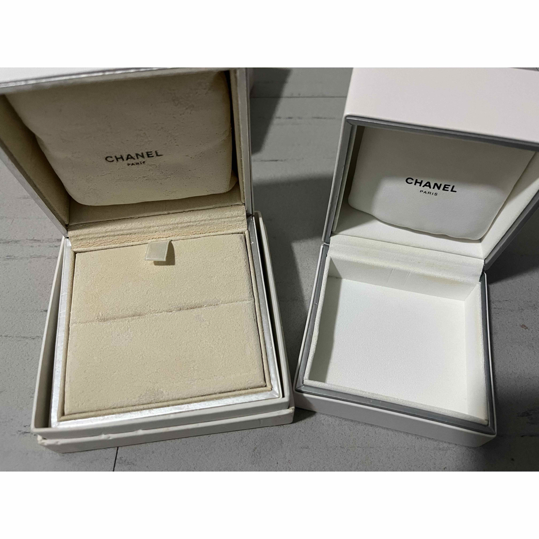 CHANEL(シャネル)のCHANELジュエリーケース 2個 インテリア/住まい/日用品のインテリア小物(小物入れ)の商品写真
