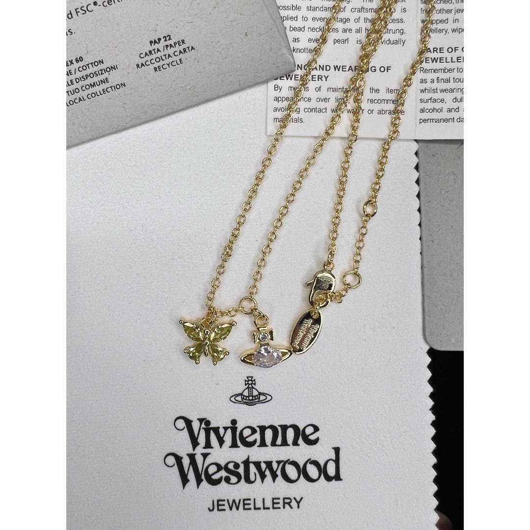 Vivienne Westwood - ヴィヴィアンウエストウッド  オーブ  蝶々  ネックレス