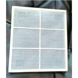 トヨタ(トヨタ)のハイエース 200系 純正エアコンフィルター （中古） 掃除可能！ 再使用可能！(車種別パーツ)