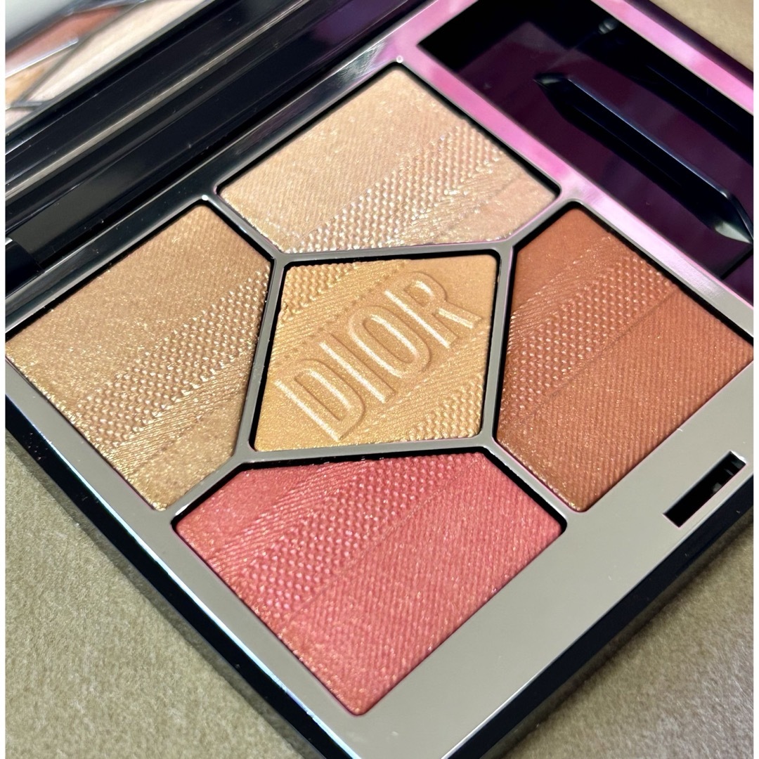 Dior - 新品限定品❗️ディオール ショウ サンククルール 663 Dior - 新品限定品❗️ディオール ショウ サンククルール 663