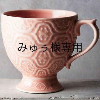 アンソロポロジー(Anthropologie)のみゅぅ様専用新品新作アンソロポロジー レース柄マグカップ ピンク(グラス/カップ)