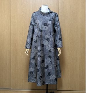 SOLD　着物リメイク　ワンピース　大島紬　L〜LL(ひざ丈ワンピース)